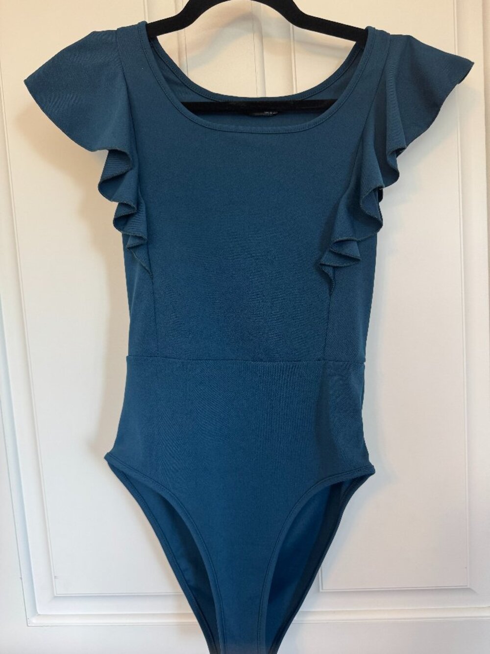 S SHEIN Women's Teal Ruffle Short Sleeve Feminine Bodysuit Like-New